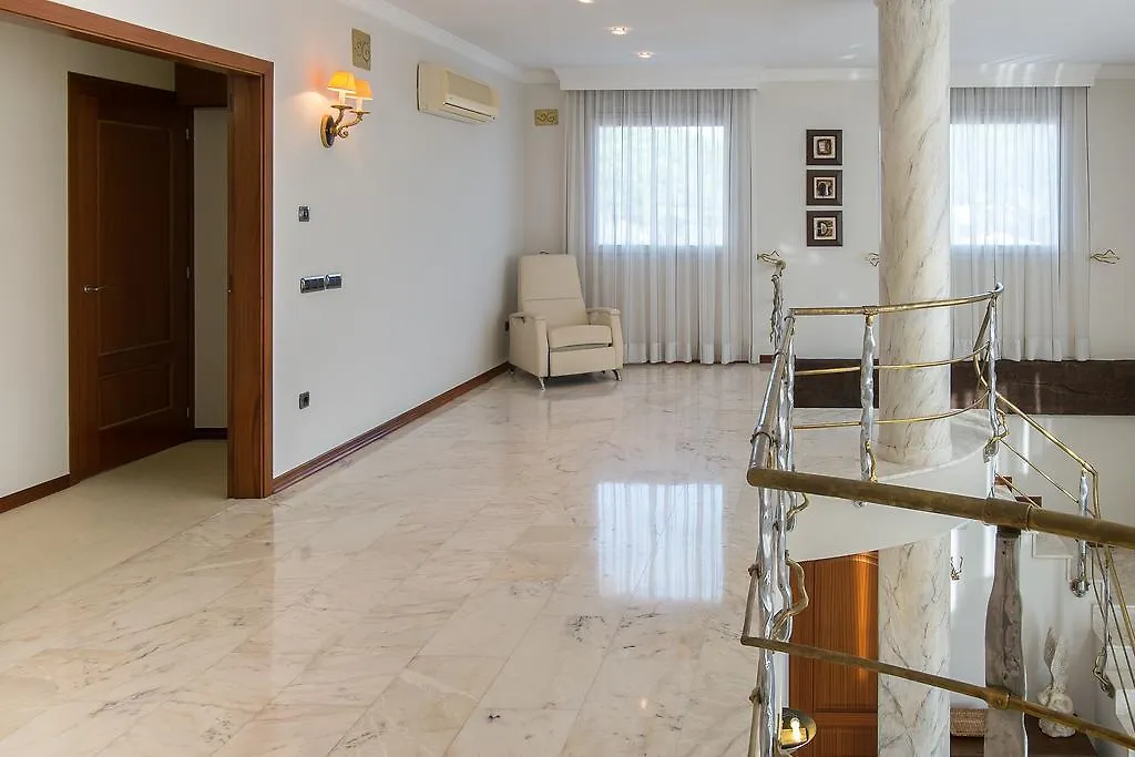 Bed & Breakfast Pani Empuriabrava